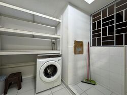 The Esparis (D18), Condominium #522554211